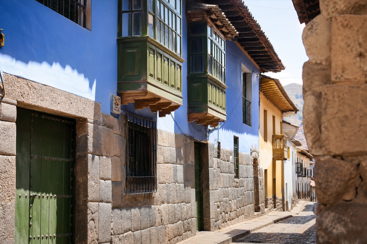 Colorful colonial architecture in Cusco, the usual base city for a Rainbow Mountain Peru trip